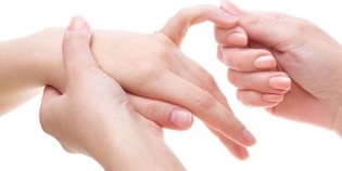 Ravi hoidke sormede liigeseid