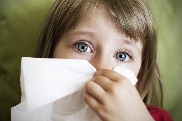 Sulges haiget allergiatega Kuidas eemaldada poletiku ja valu polveliigendites