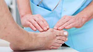 valu jala jalgsi kui kondimisravi Body Balsami liigesehaigusega